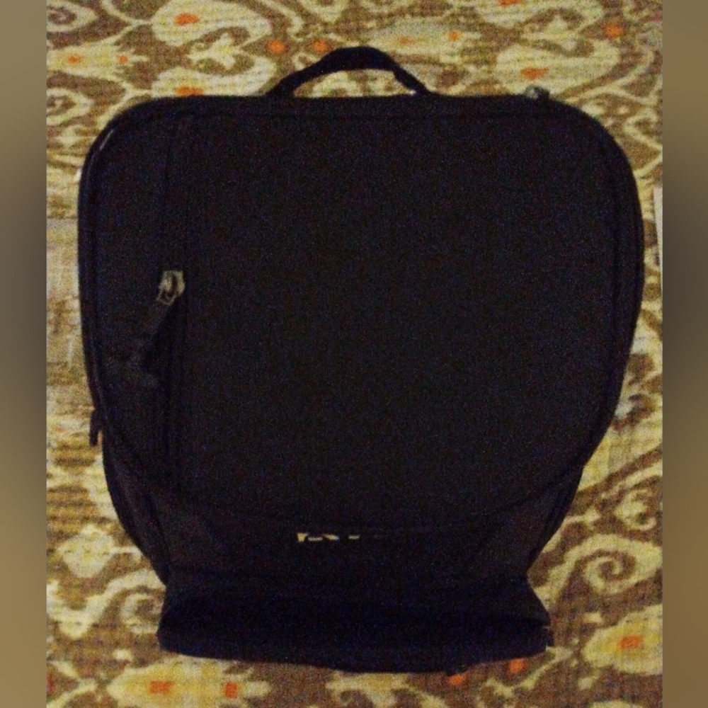 RTIC Backpack Cooler - Picture 4 of 5
